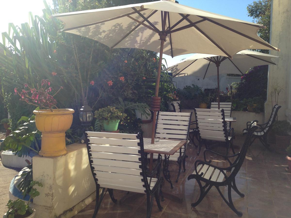 Hotel Le Trianon Антсирабе Екстериор снимка