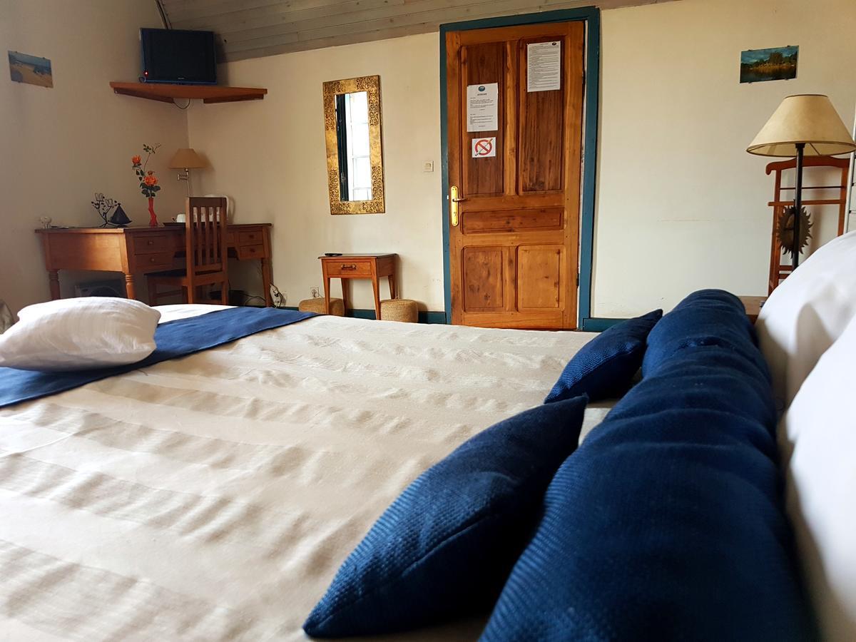 Hotel Le Trianon Антсирабе Екстериор снимка
